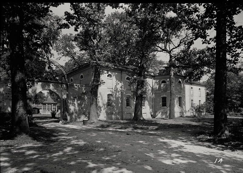 File:Pikesville Arsenal Loc 085641pv.jpg